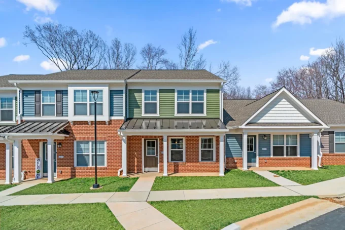 Brock Bridge Exterior